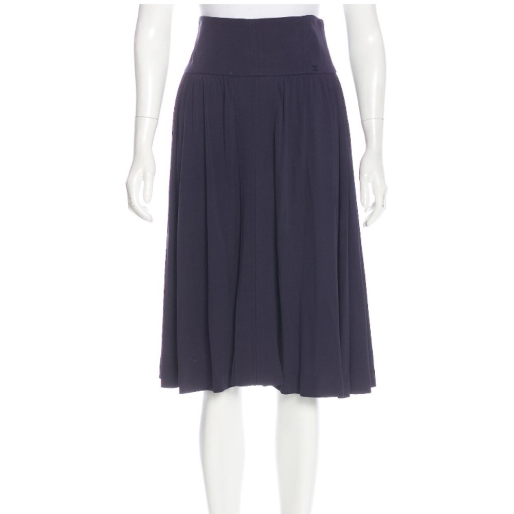💯%Authentic Chanel jersey skirt